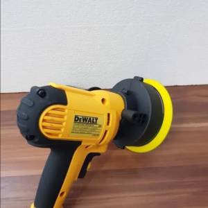 DEWALT Masina Za Poliranje Polirka Polir Auta 700w Automobila