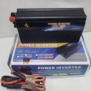INVERTER PRETVARAC NAPONA STRUJE SA 12 NA 220 2000W AKUMULATOR