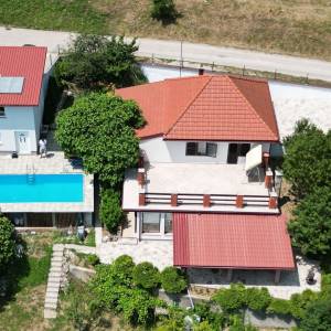 Kuća za odmor sa bazenom Izačić