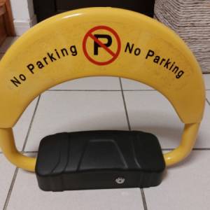 Parking Rampa Cuvar Stub Blokada Barijera Barijere Stubic Mjesto