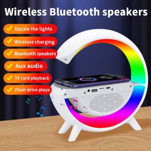 RGB LAMPA BEZICNO PUNJENJE BEZICNI ZVUCNIK POKLON
