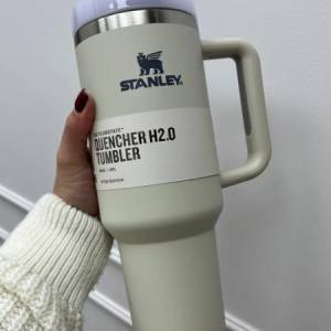 Stanley Cup Bih Boca Termos Sa Slamkom Cijena Prodaja