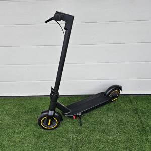 XIAOMI Elektricni Trotinet Romobil Trotineti Skuter Romobili