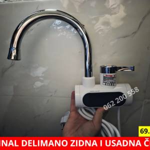 Zidna Cesma Delimano Instat Sa Grijacem Iz Zida Cesme Baterija