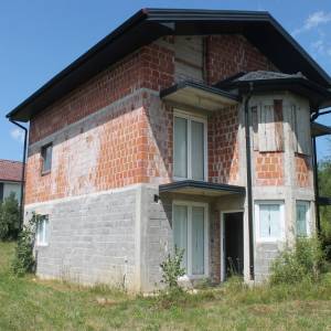 Kuća sa zemljištem Semanići Cazin