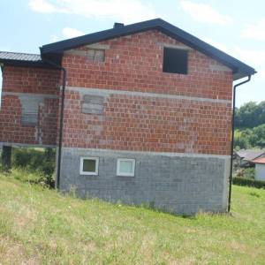Kuća sa zemljištem Semanići Cazin