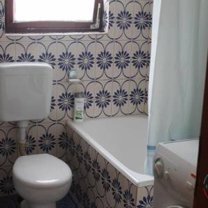 Kuća u Cazinu kod bolnice