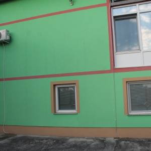 Moderan posjed sa dvije kuće v. Kladuša
