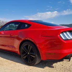 Ford Mustang 2,3
