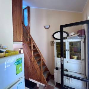 Kompletno renoviran apartman sa pogledom na Boku – Krašići (52m²)