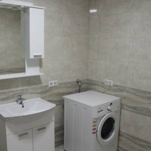 Trosoban stan prvi sprat Cazin