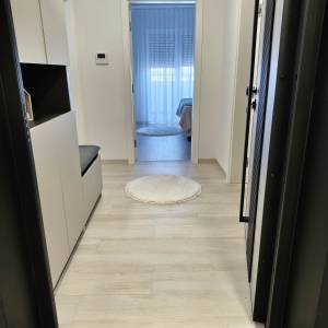 Eksluzivno opremljen stan 53,5 m2 - NOVO