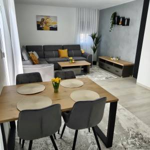 Eksluzivno opremljen stan 59,5 m2 - NOVO