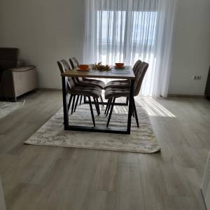 Eksluzivno opremljen stan 68 m2 - NOVO