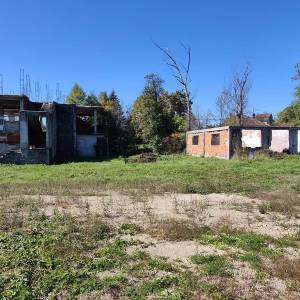 Industrijsko zemljište sa objektima Cazin
