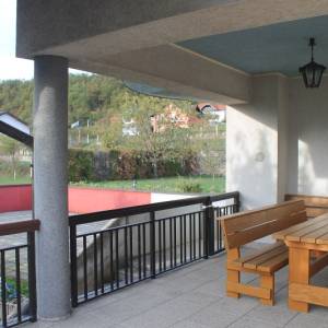 Posjed - ranč sa luxuznom kućom i voćnjakom Bihać